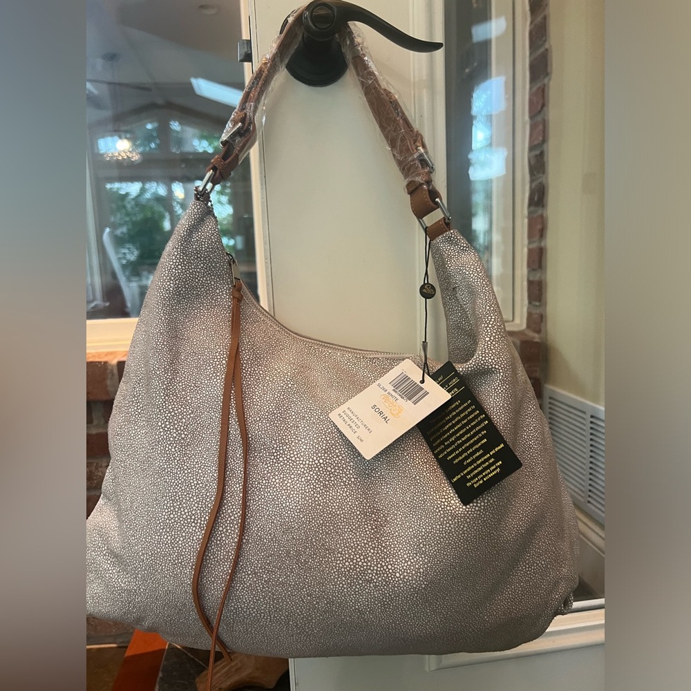 Sorial Lexi Stingray Hobo Winter White Shoulder bag